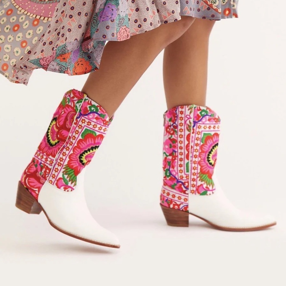 Brand new FREE PEOPLE Selina boot